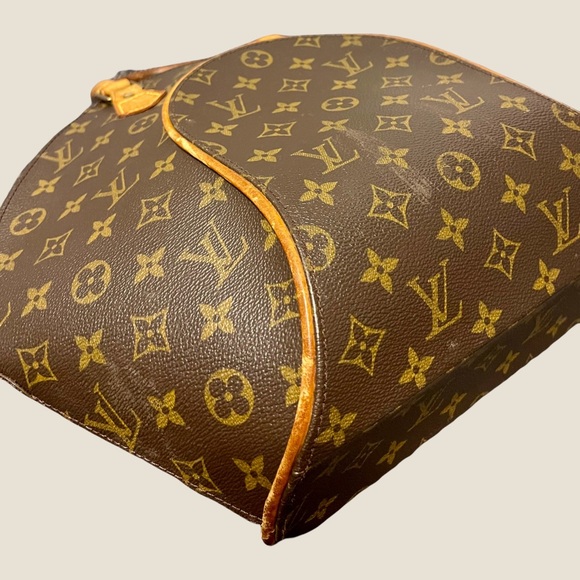 ✨SOLD✨Louis Vuitton Monogram Ellipse MM - Picture 12 of 16